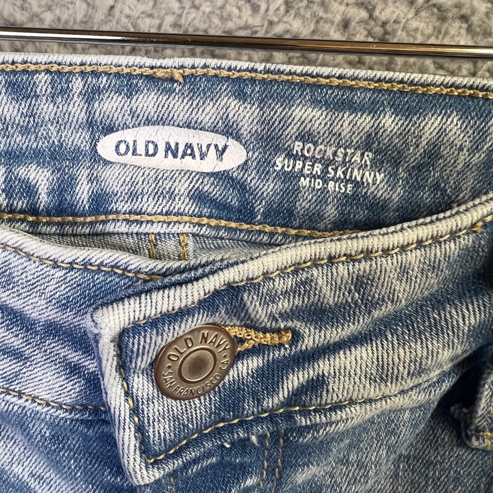Old Navy Rockstar Jeans Women 8 Super Skinny Mid-Rise Distressed Patch Y2K Style - Picture 5 of 7